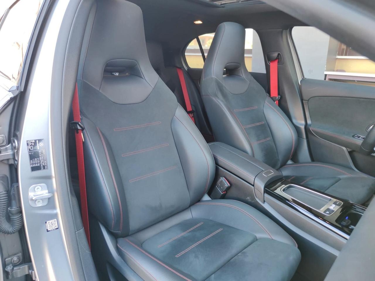 Mercedes-benz A 35 AMG MERCEDEA A35 306CV