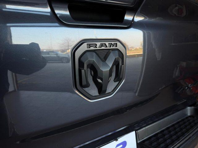 DODGE RAM R 1500 5.7 SPORT