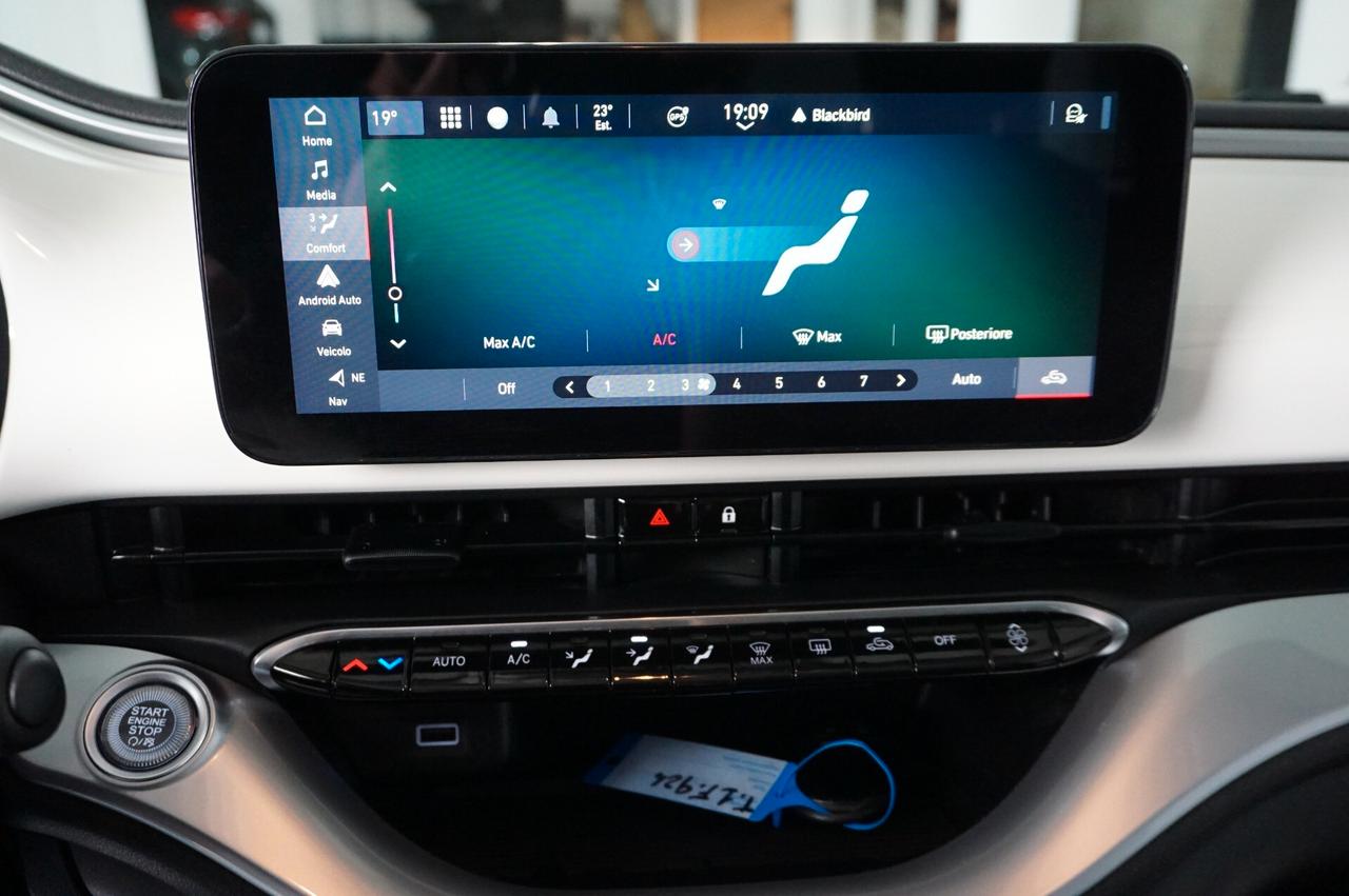Fiat 500e Berlina 42 kWh La Prima