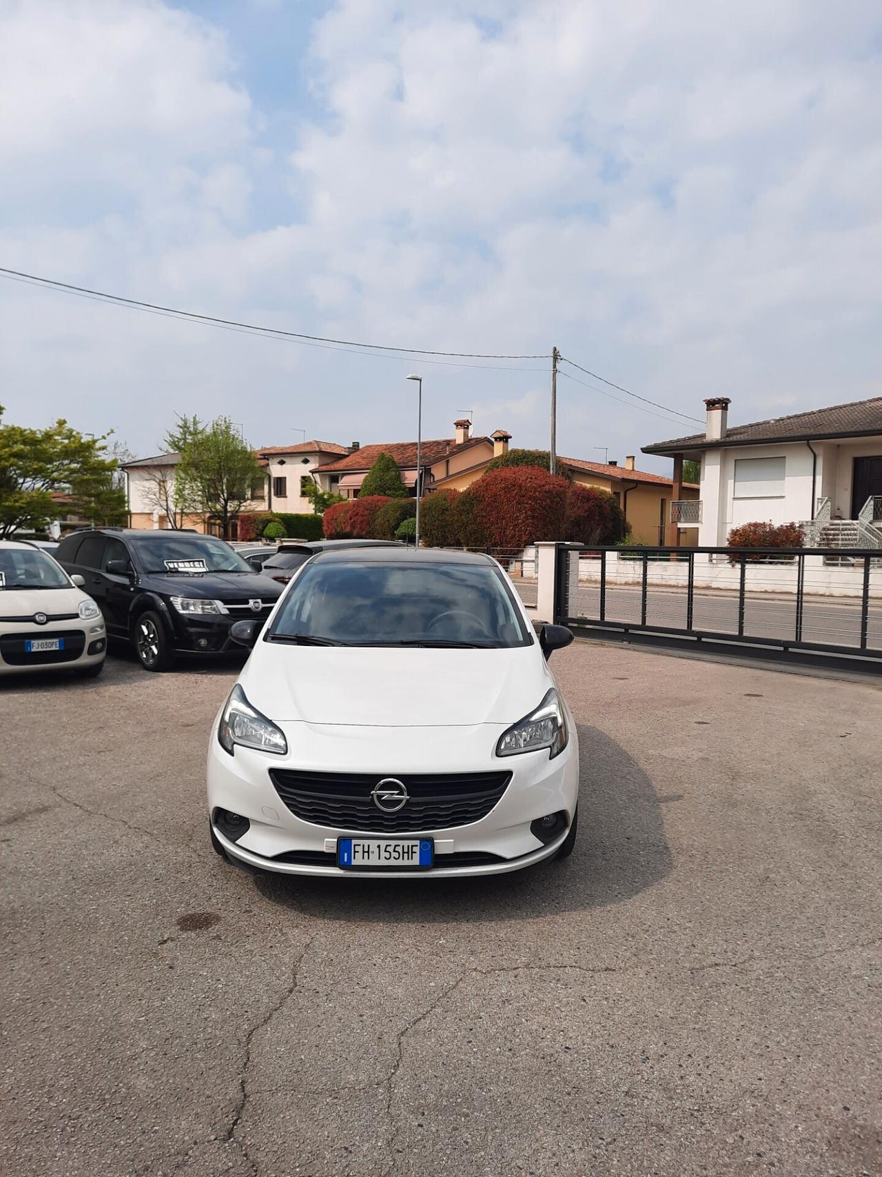 Opel Corsa 1.2 5 porte Innovation OK NEOPATENTATI