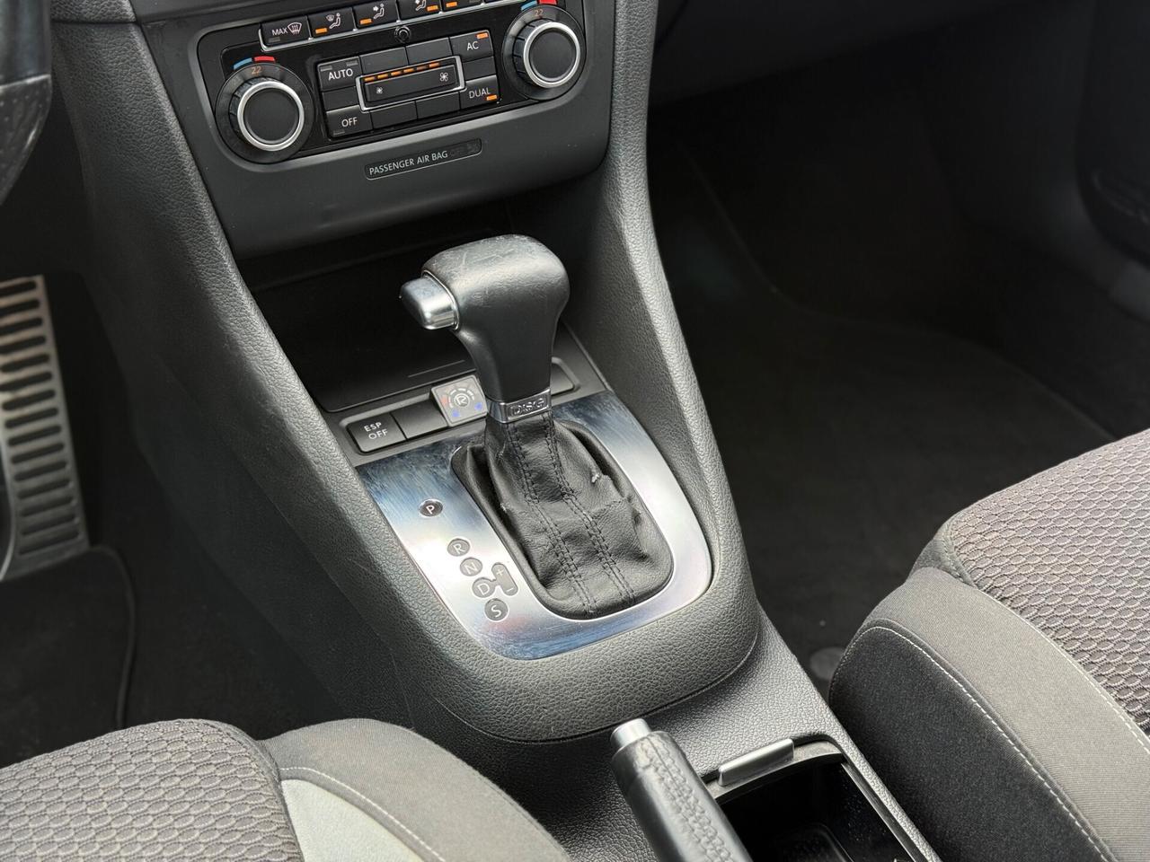 VOLKSWAGEN Golf 2010 1.4 TSI 160CV DSG R-Line