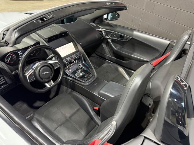 JAGUAR F-Type R-DYNAMIC SPYDER IVA ESPOSTA UFFICIALE ITALIANA