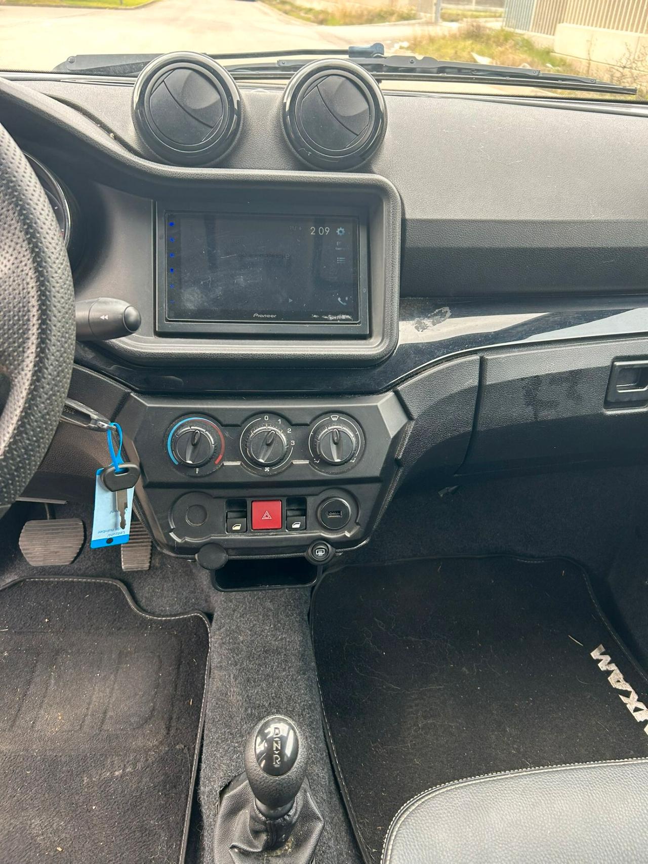 Aixam City Sport Emotion