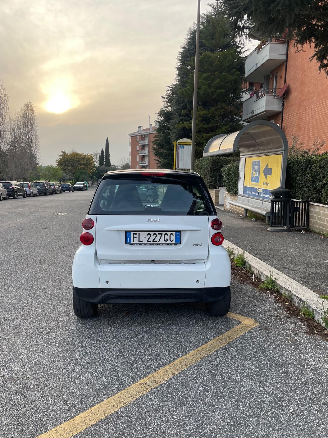 Smart ForTwo 1000 MHD coupé pure Unipro manutenzione certificata