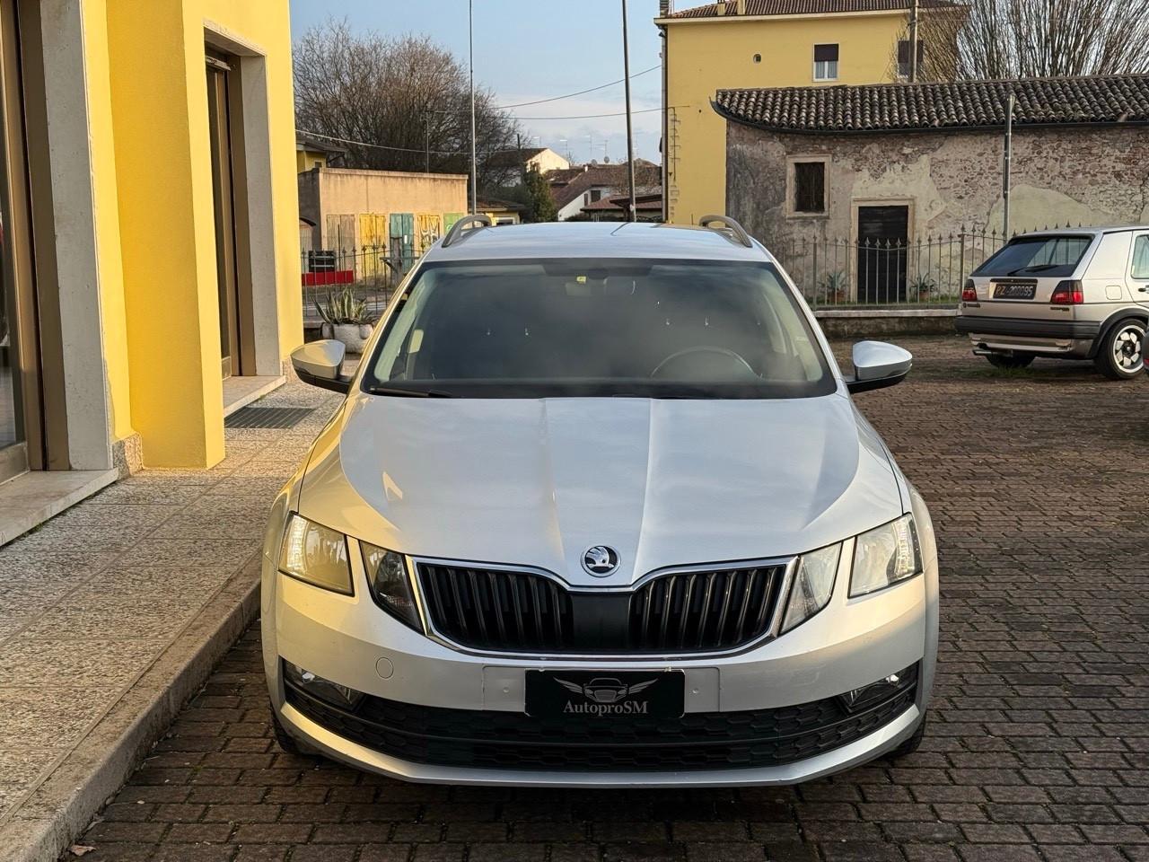 Skoda Octavia 1.6 TDI CR 115 CV DSG Wagon Executive