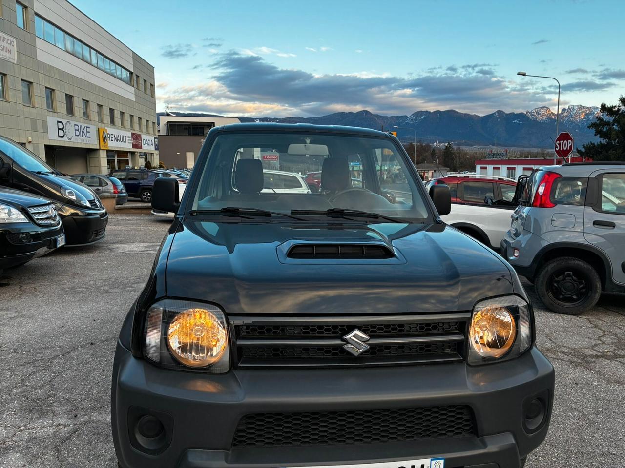 SUZUKI JIMNY 4WD 1.3i 85CV - GANCIO TRAINO