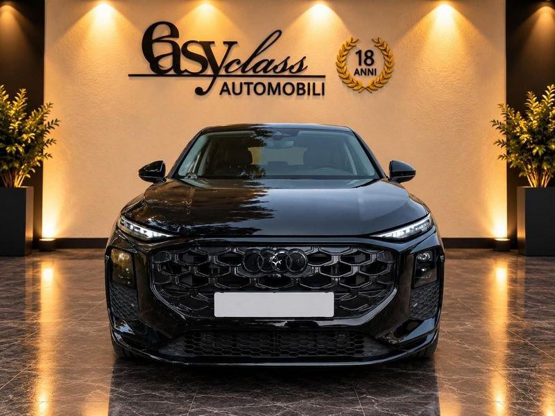 Audi Q3 Sportback Audi Q3 Sportback S-line 1.5 TFSI S-tronic SONOS LED VAVI CAMERA HEAD-UP GANCIO