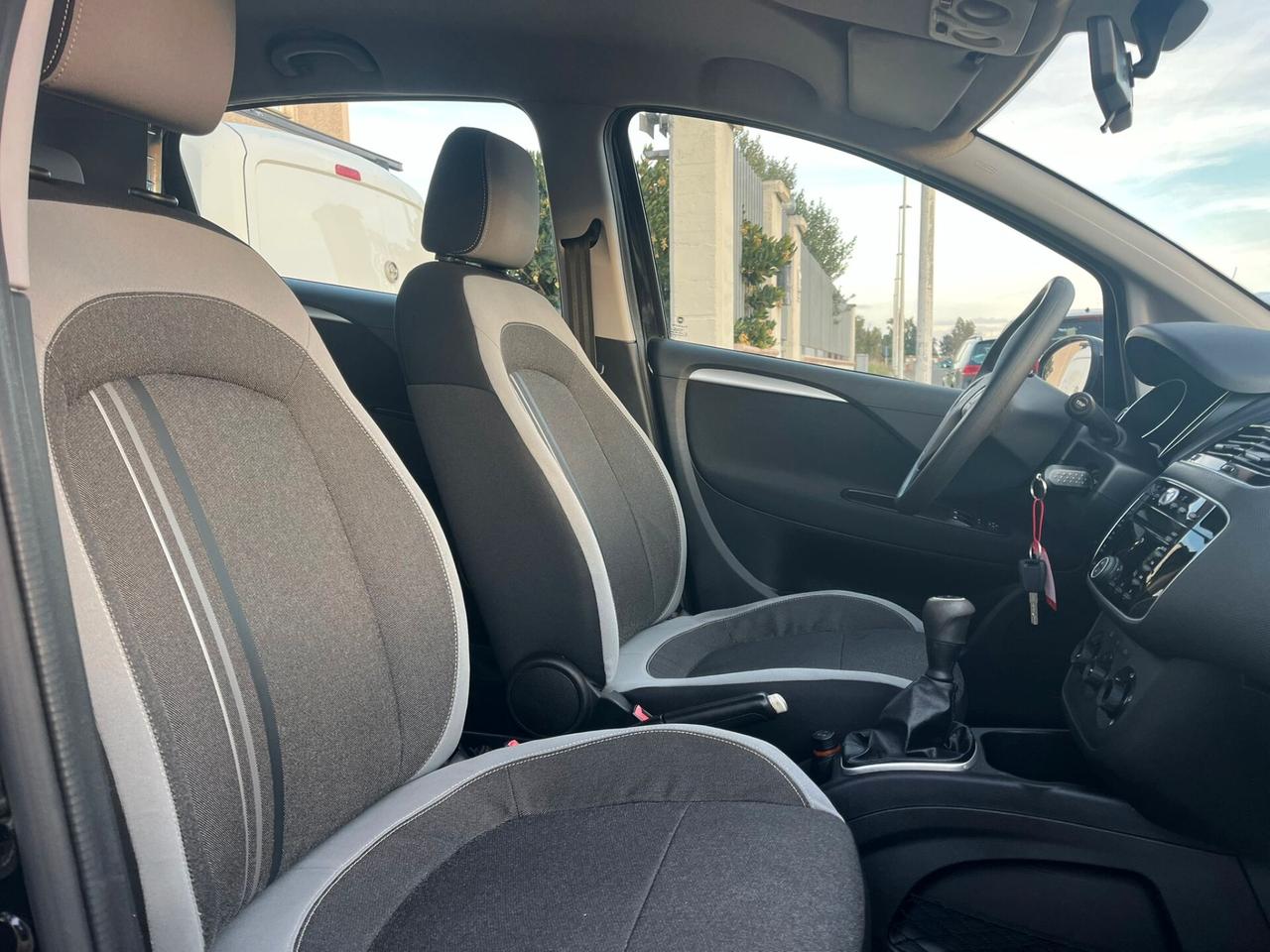 Fiat Punto 1.3 MJT II S&S 95 CV 5 porte Easy