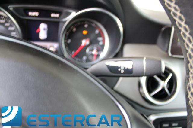 MERCEDES-BENZ GLA 180 d Sport