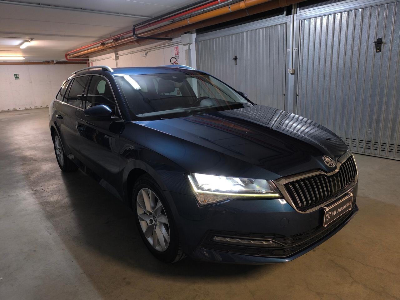 Skoda Superb 2.0 TDI EVO 150 CV SCR DSG Wagon Executive
