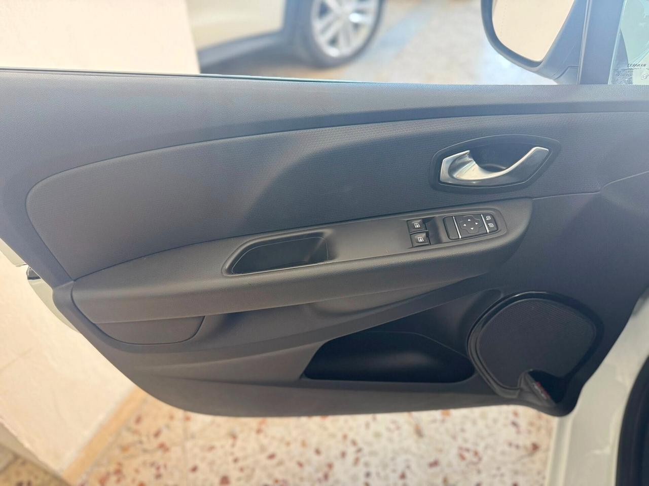 Renault Clio dCi 8V 75 CV 5 porte Business - 2019