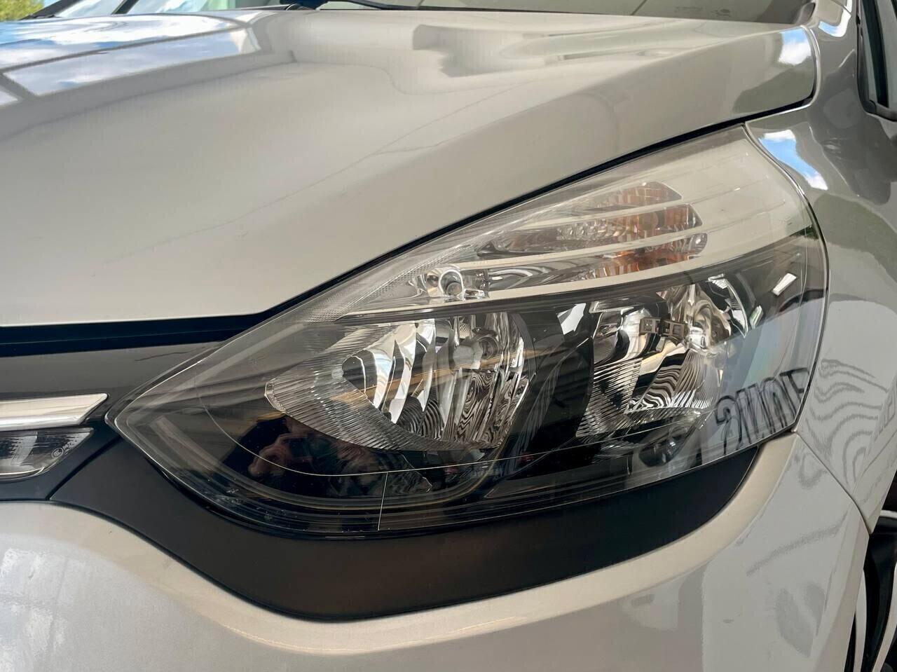 Renault Clio - Distribuzione eseguita e CarPlay