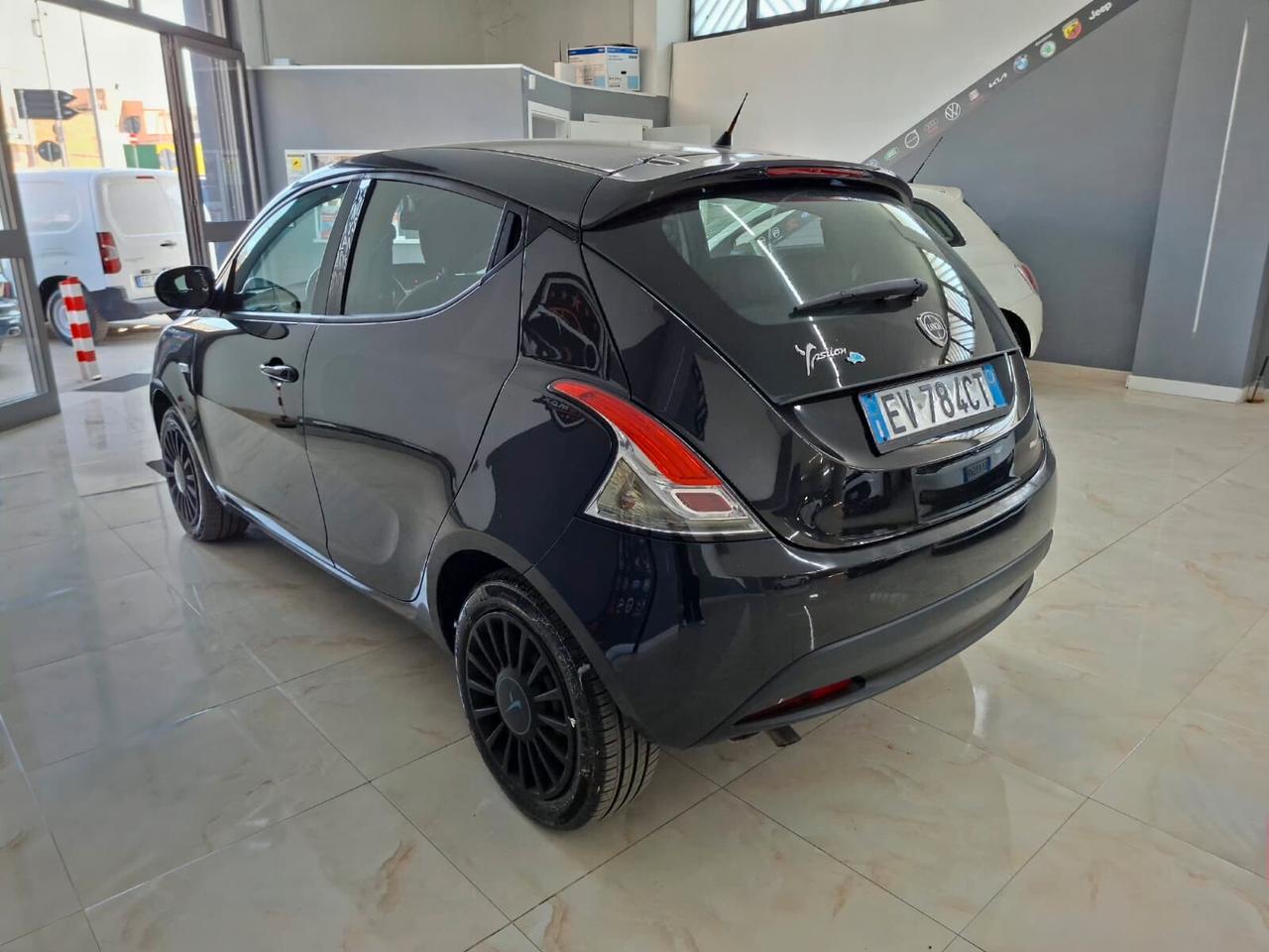 Lancia Ypsilon Elefantino 1.3 MJT 95cv 2014