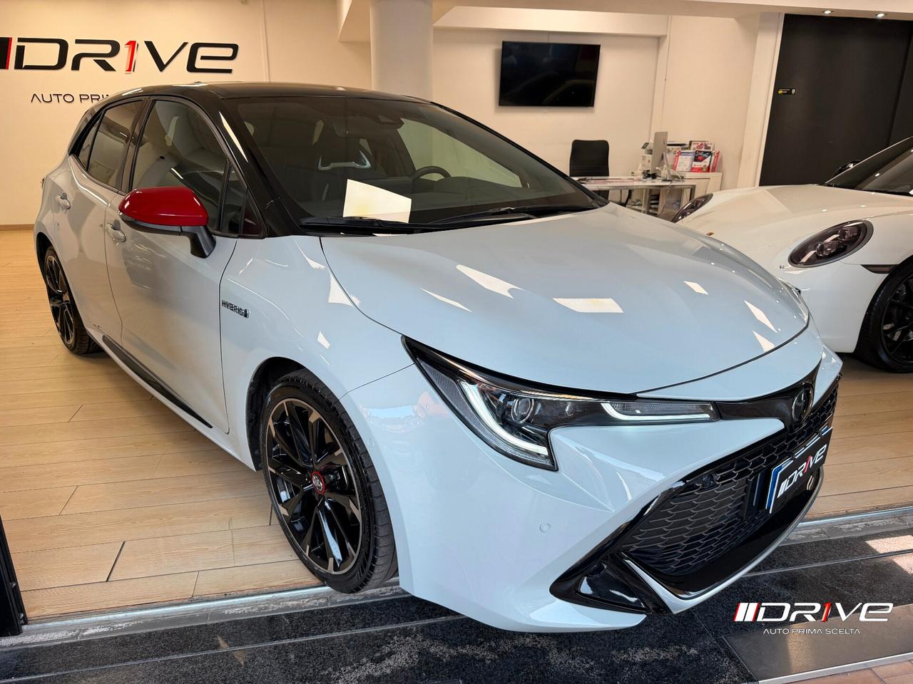 TOYOTA Corolla (2018-->) Corolla 2.0 Hybrid Lounge