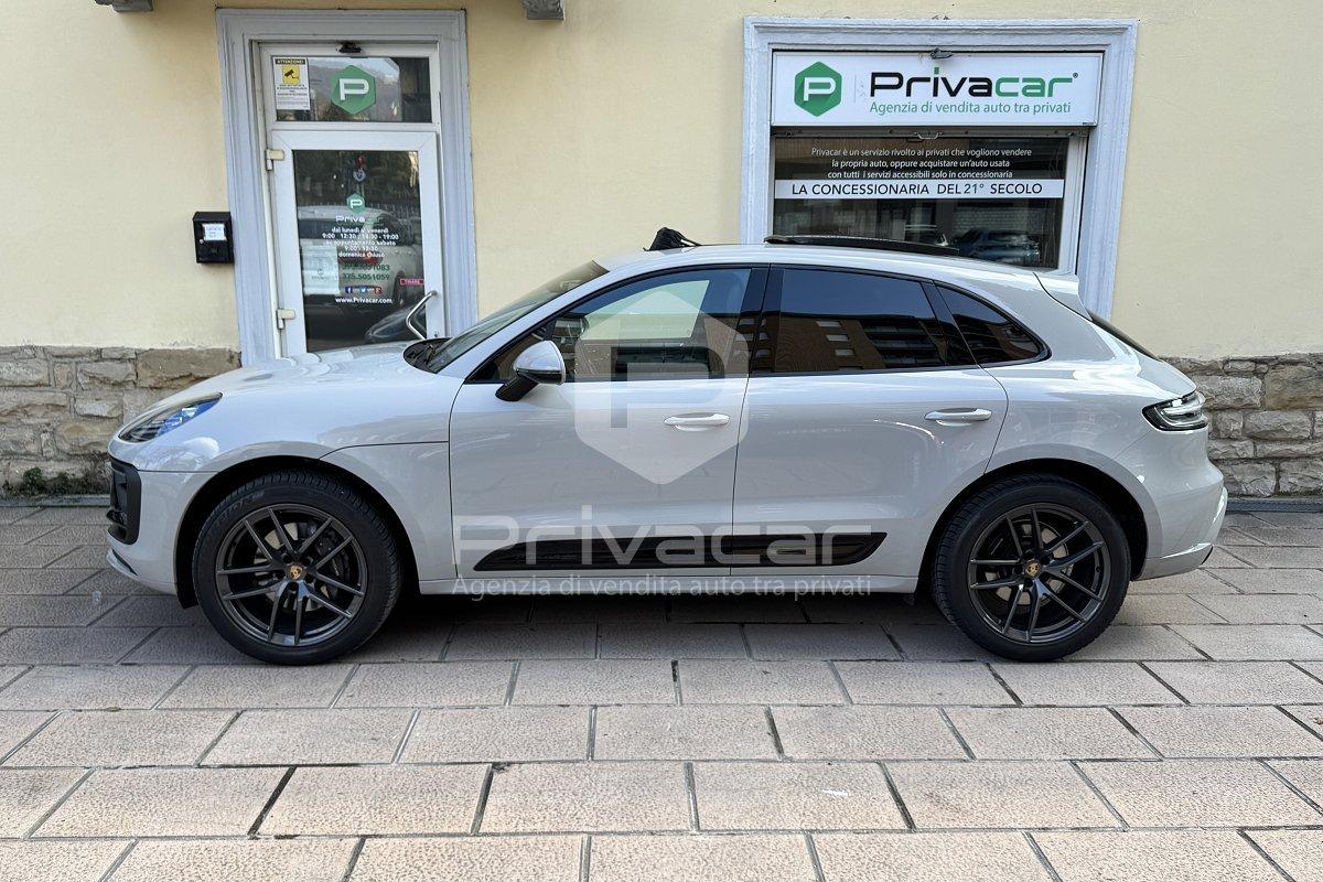 PORSCHE Macan 2.0 T