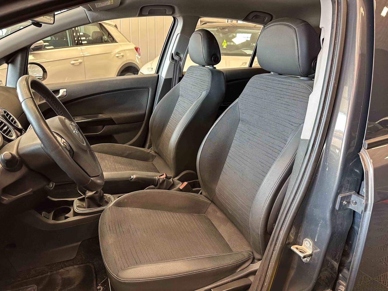 Opel Corsa 1.2 85CV 5 porte GPL-TECH Edition