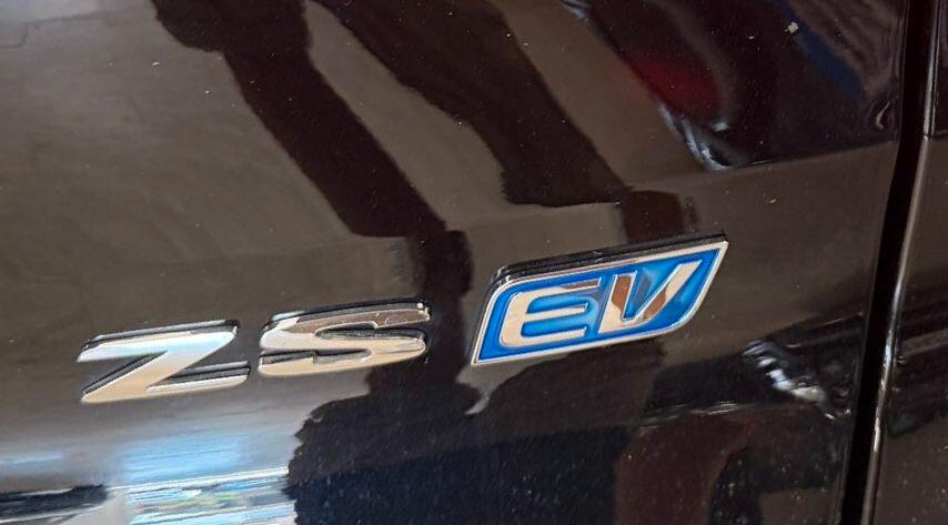Mg ZS EV Luxury 72 kWh