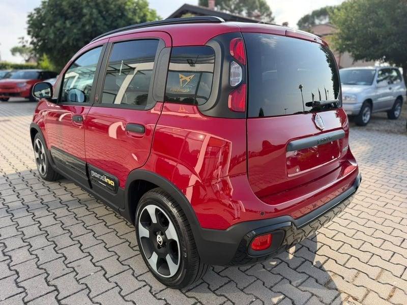 FIAT Panda Cross Panda 1.0 firefly hybrid Cross s&s 70cv 5p.ti - KM0 varie disponibilità