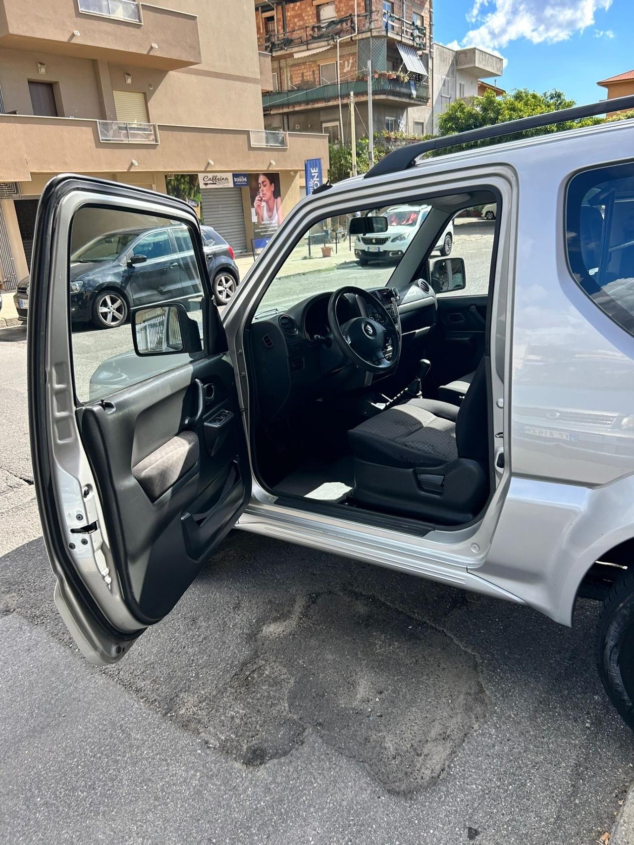 Suzuki Jimny 1.5 DDiS cat 4WD JLX