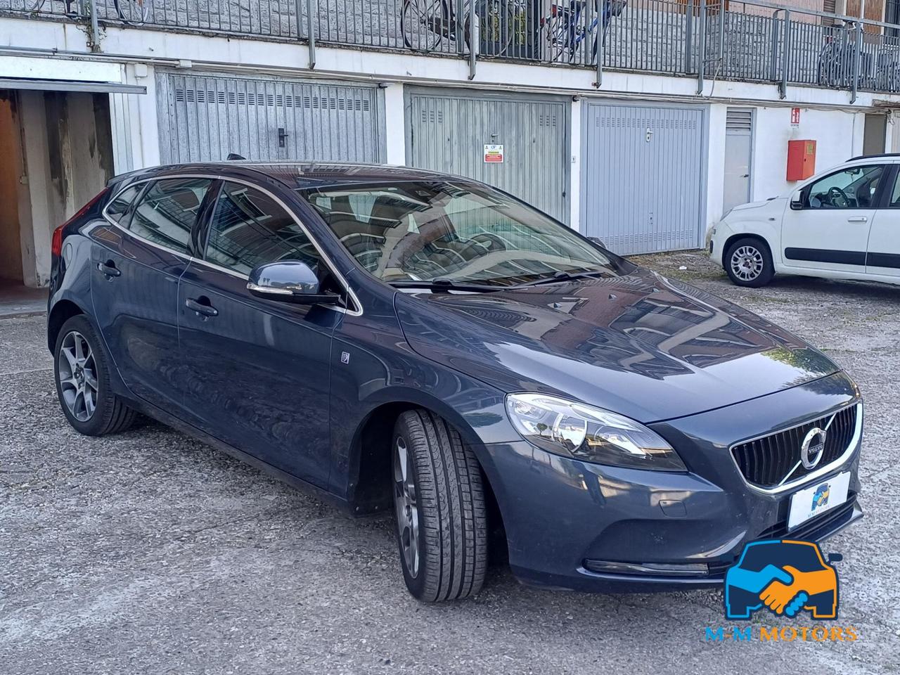 Volvo V40 2.0 D2 Ocean Race