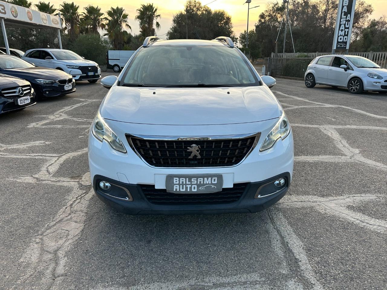 PEUGEOT 2008 BlueHDi 100 Allure