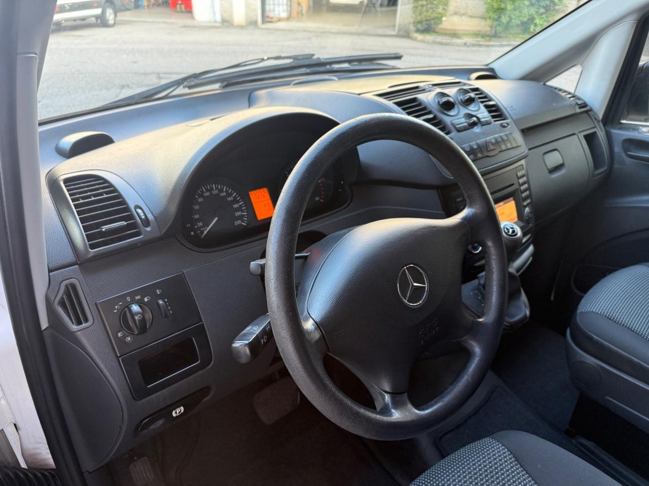 Mercedes-benz Vito 5 Posti Passo Lungo
