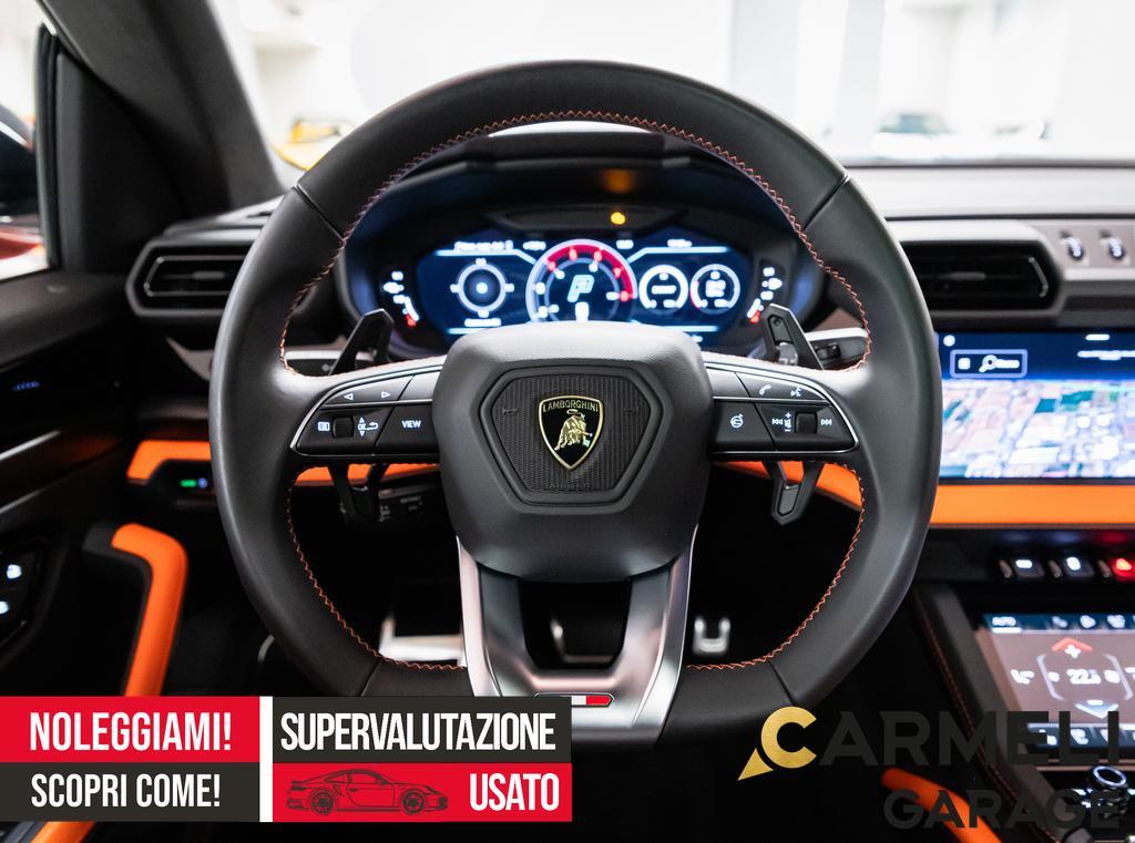 Lamborghini Urus 4.0 SE