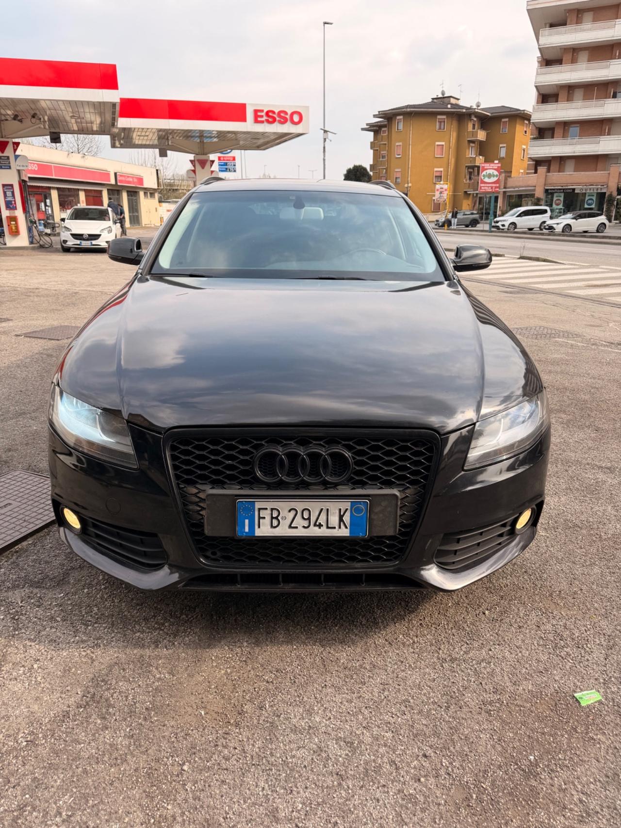 Audi A4 2.0TDI 143cv NEOPATENTATI EURO5