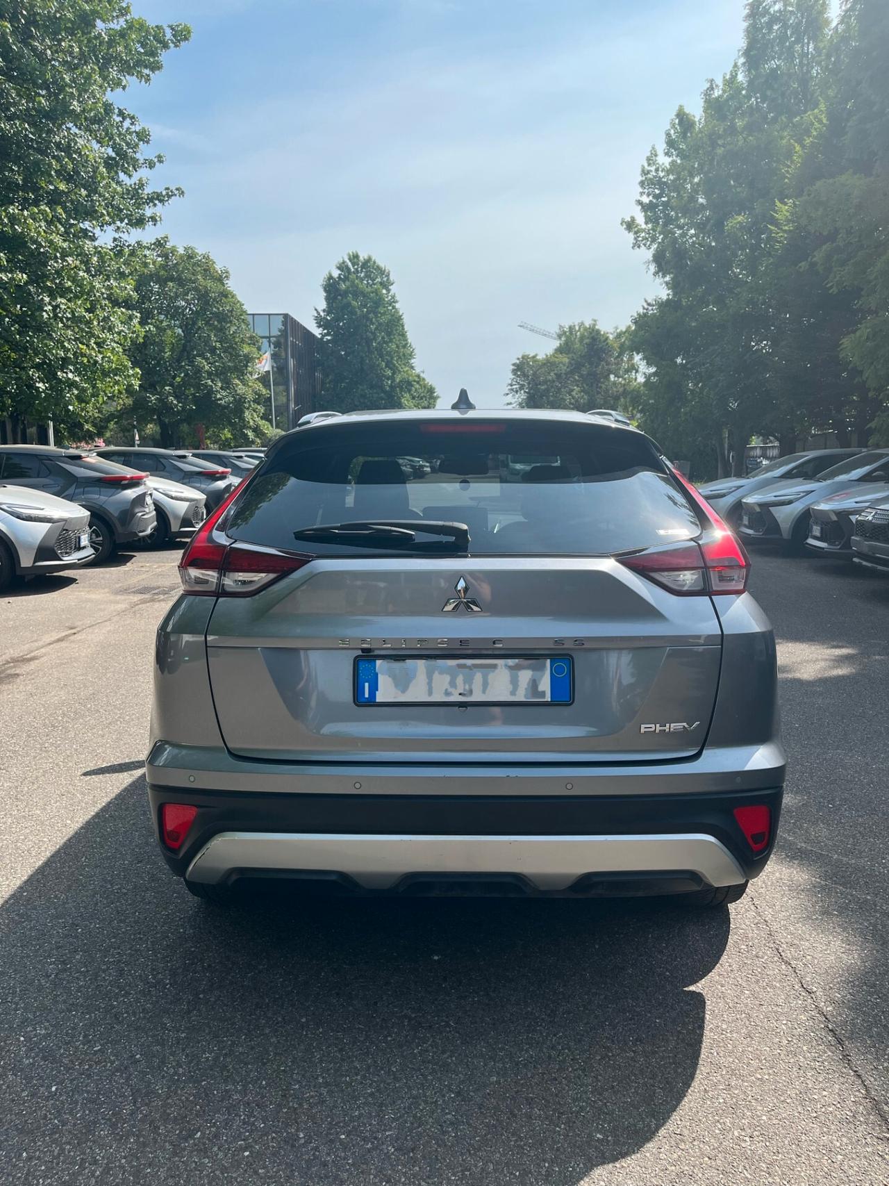 Mitsubishi Eclipse Cross ECLIPSE CROSS 2.4 PHEV INSTYLE SDA PACK 0 AUTO