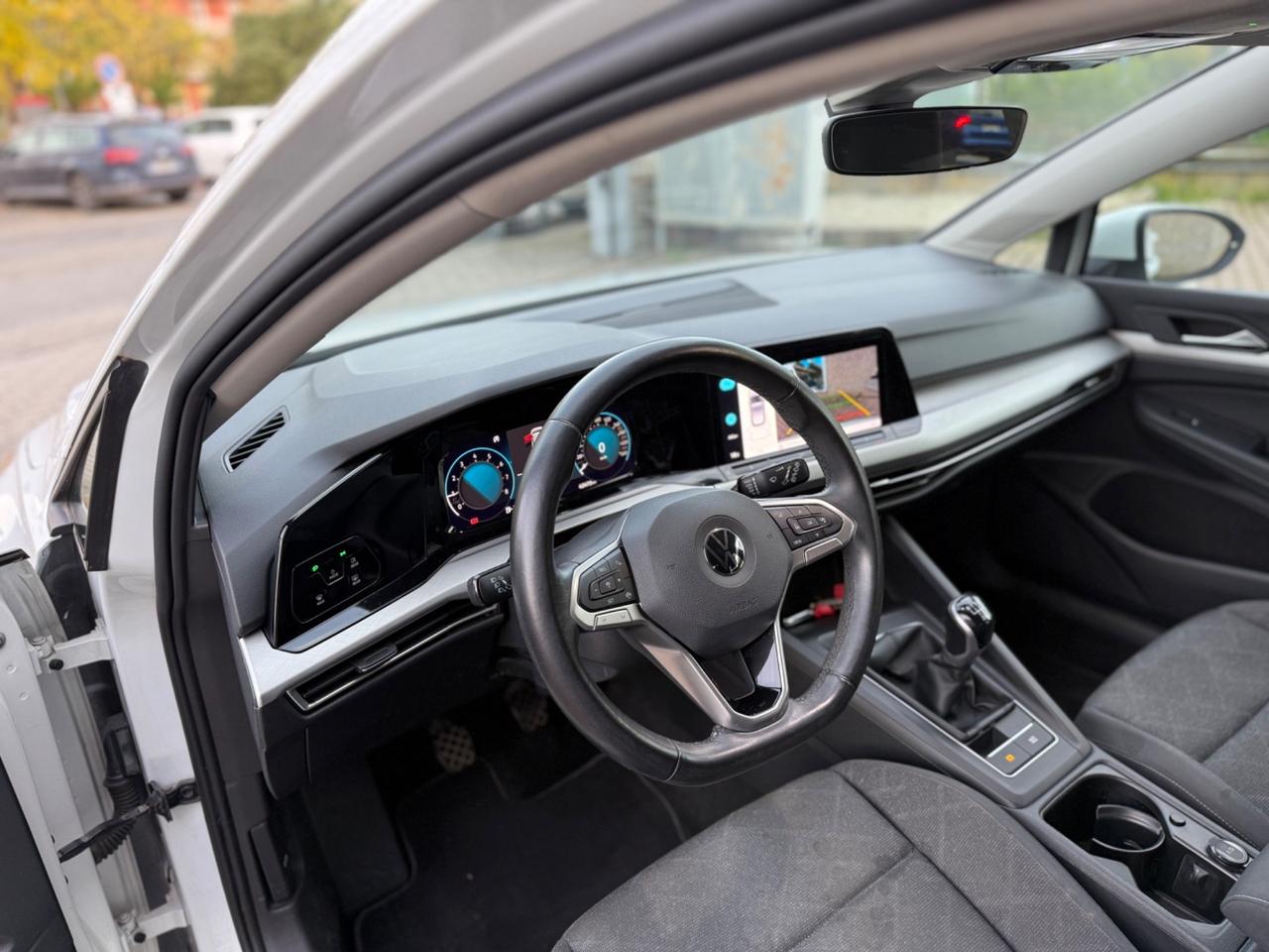 Volkswagen Golf 1.0 TSI EVO Life