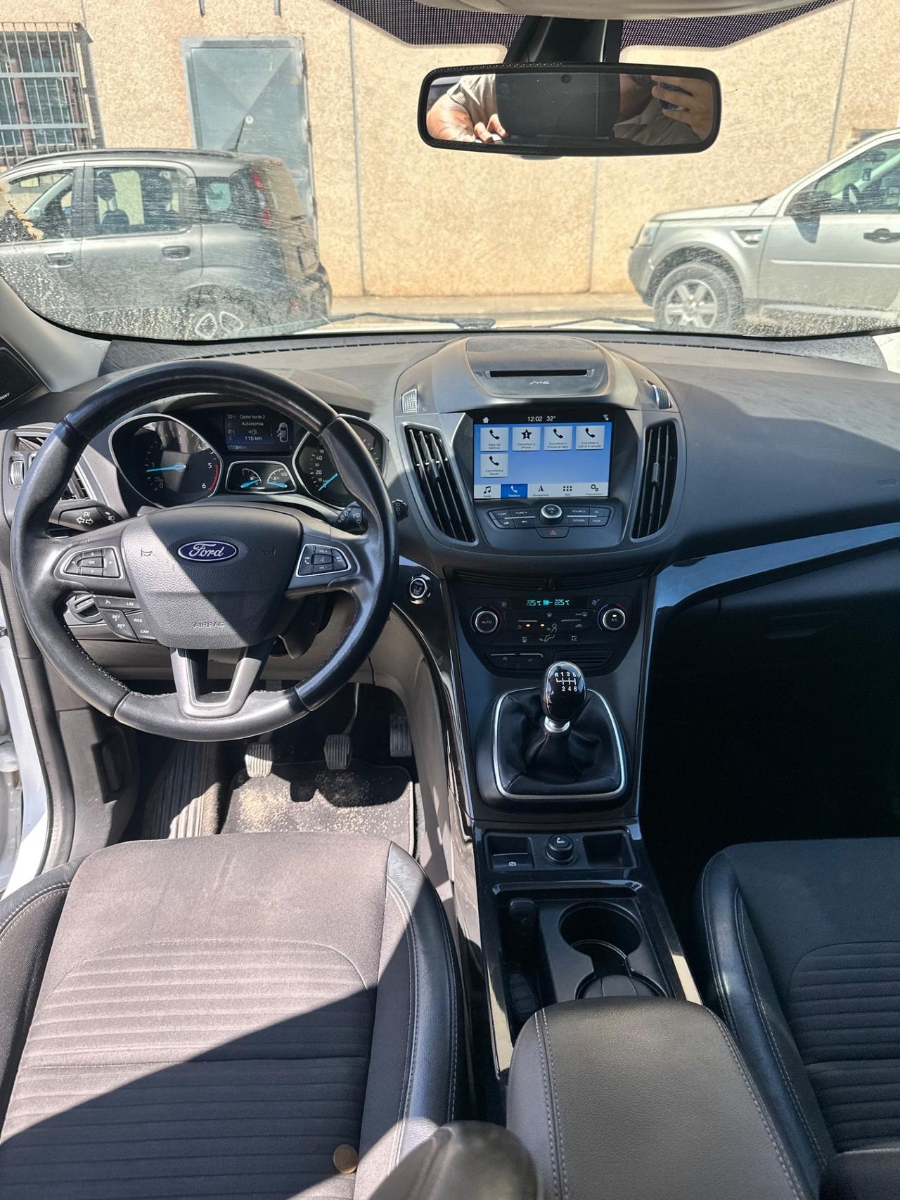 Ford Kuga 1.5 TDCI 120 CV S&S 2WD Business