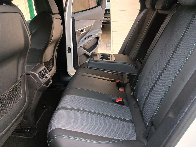 PEUGEOT 3008 II 2021 - 3008 1.5 bluehdi Allure Pack s&s 130cv eat8