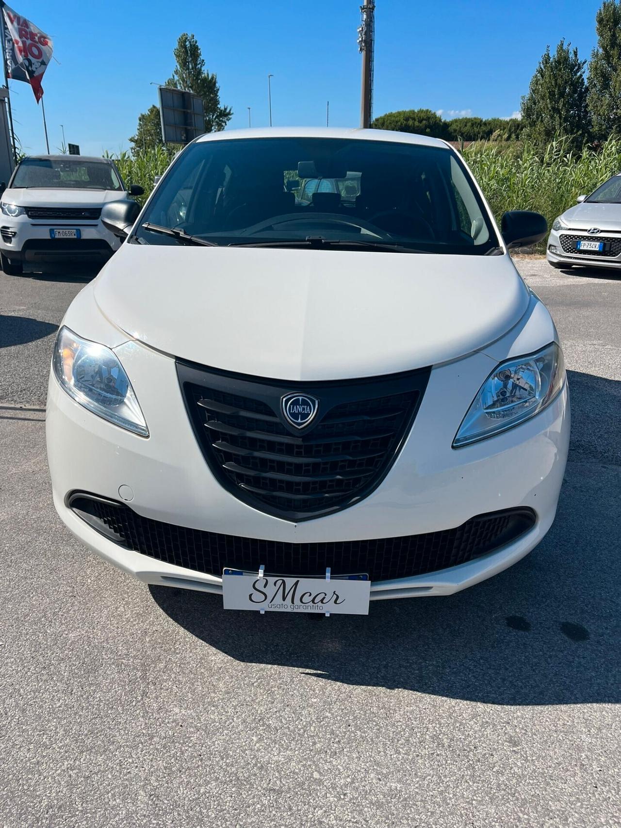 Lancia Ypsilon 1.2 69 CV 5 porte GPL Ecochic S Momodesign