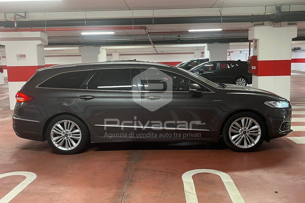 FORD Mondeo Full Hybrid 2.0 187 CV eCVT 4 porte Vignale