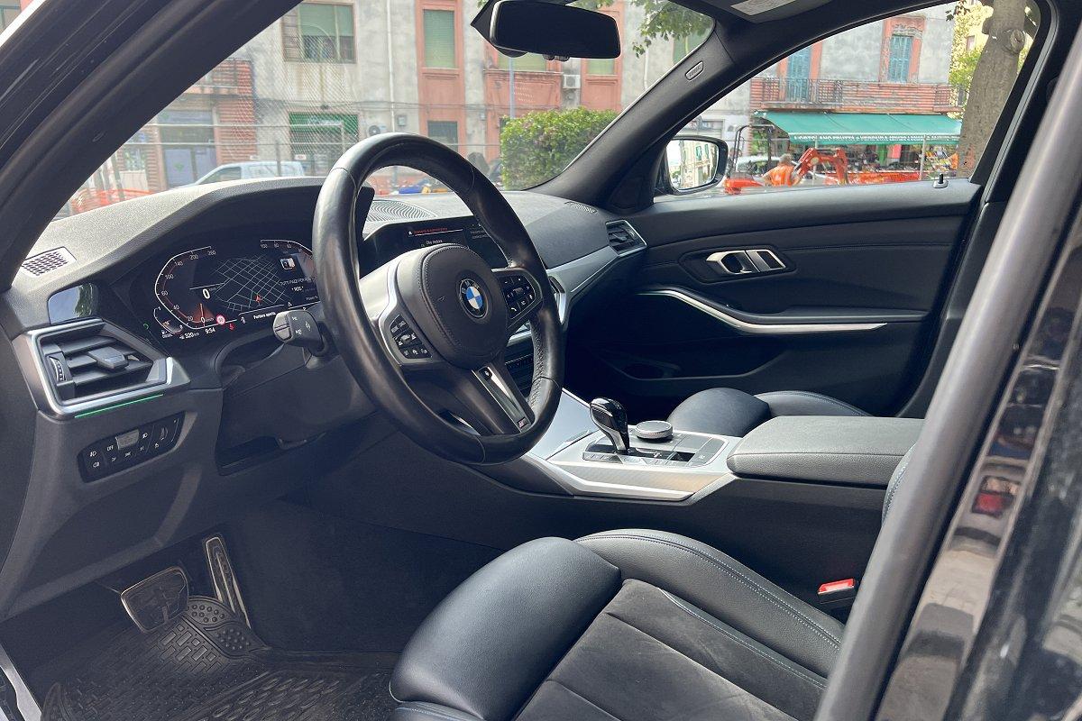 BMW 318d 48V Touring Msport