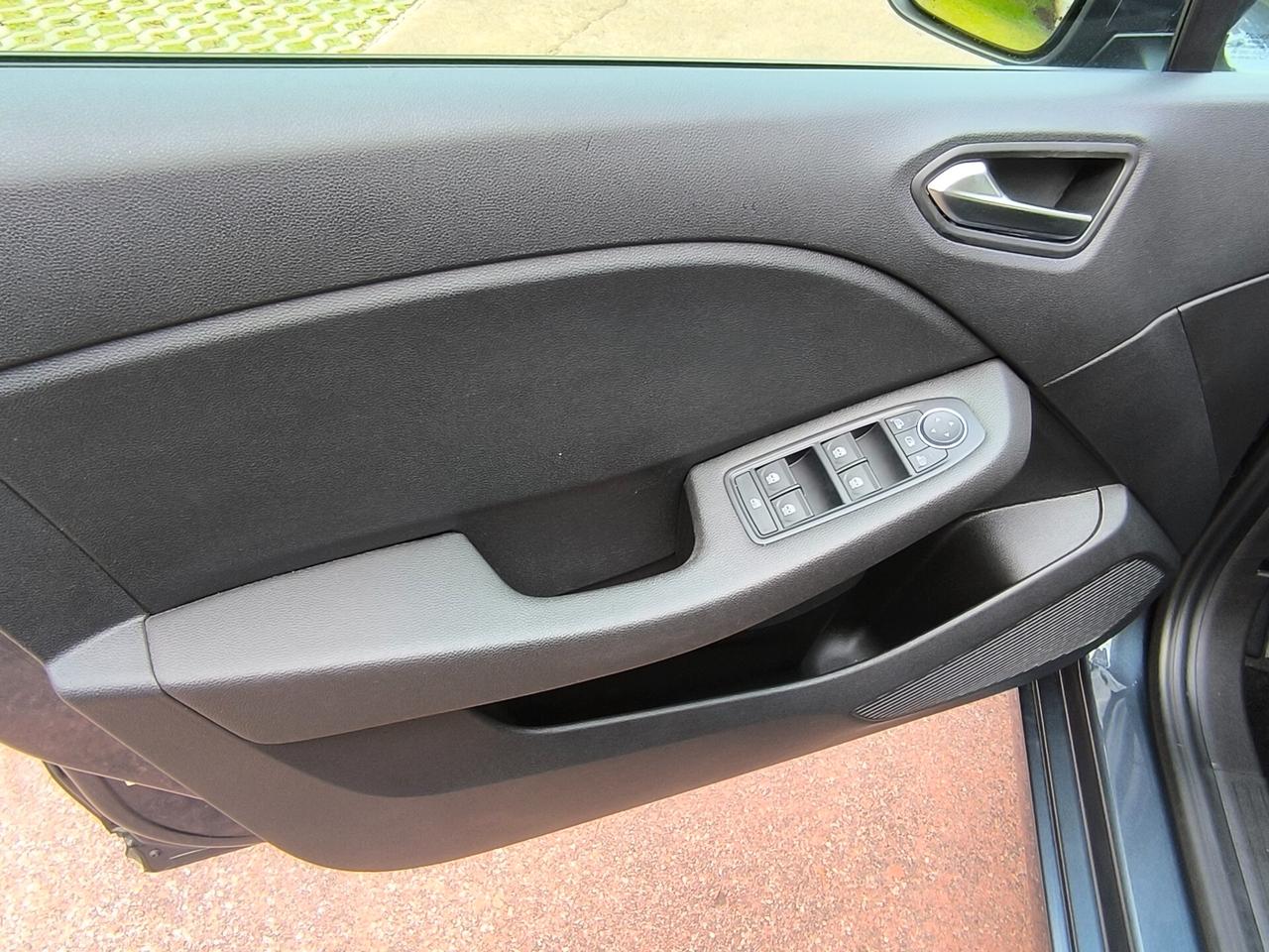 Renault Clio TCe 90 CV 5 porte Techno