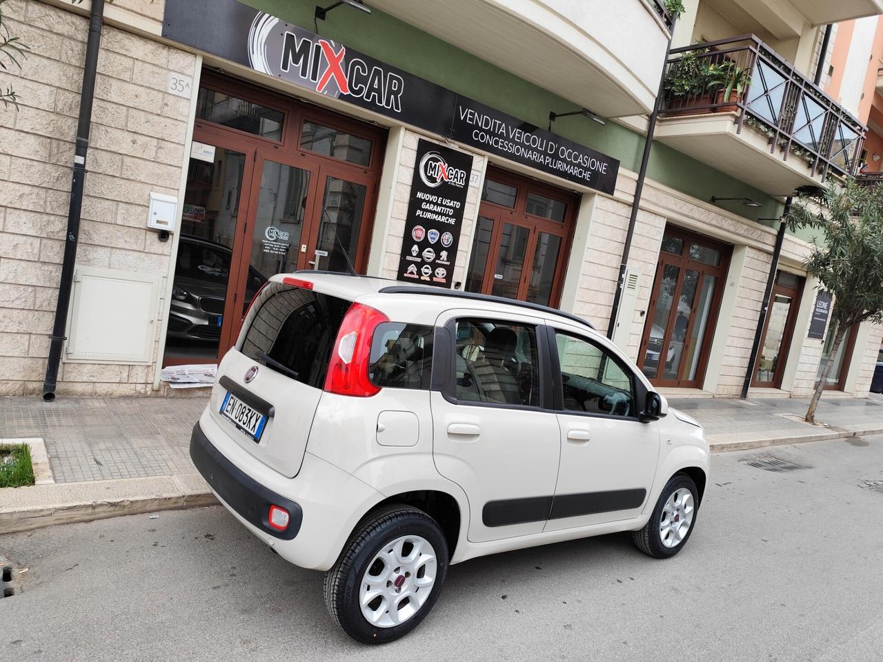 Fiat Panda 0.9 TwinAir Turbo Natural Power Lounge