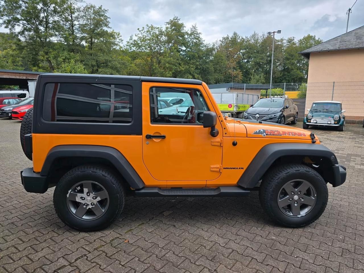 Jeep Wrangler Tettuccio rigido 2.8 CRDI Mountain