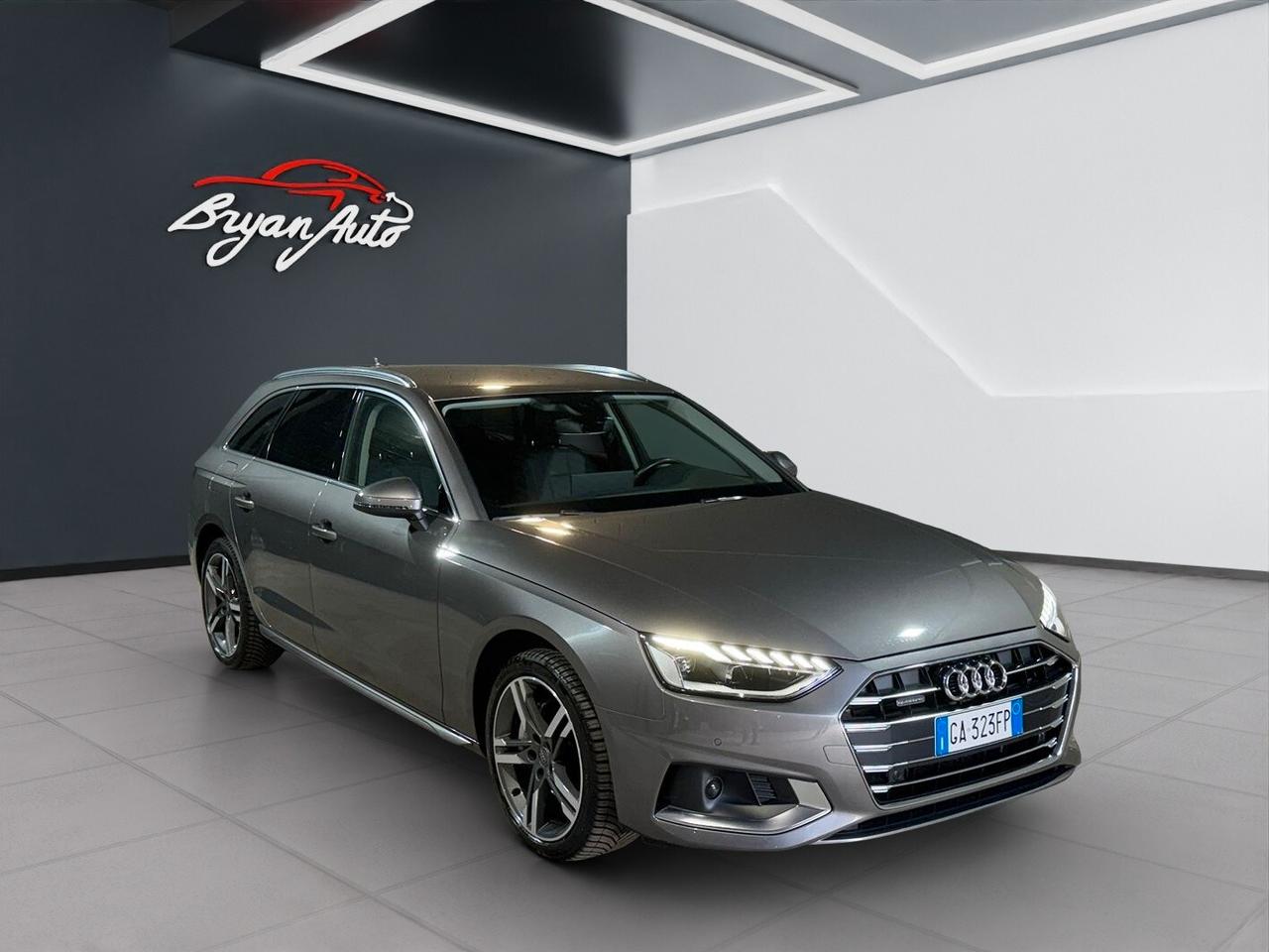 Audi A4 40 TDI quattro S tronic Business Advanced