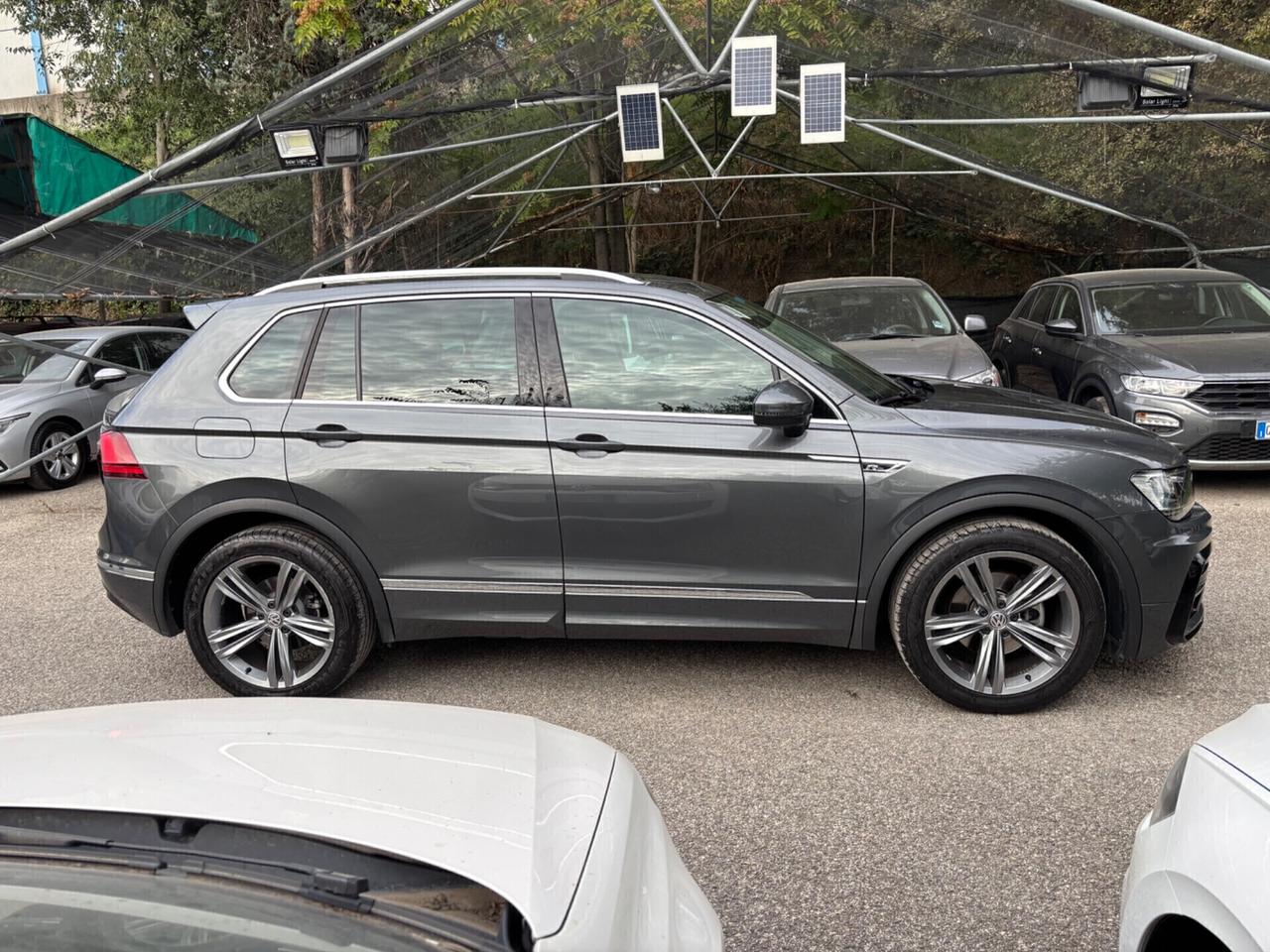Volkswagen Tiguan 1.6 TDI R-Line sport