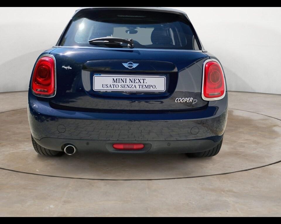 Mini Cooper D 1.5 D Cooper D Hype Auto