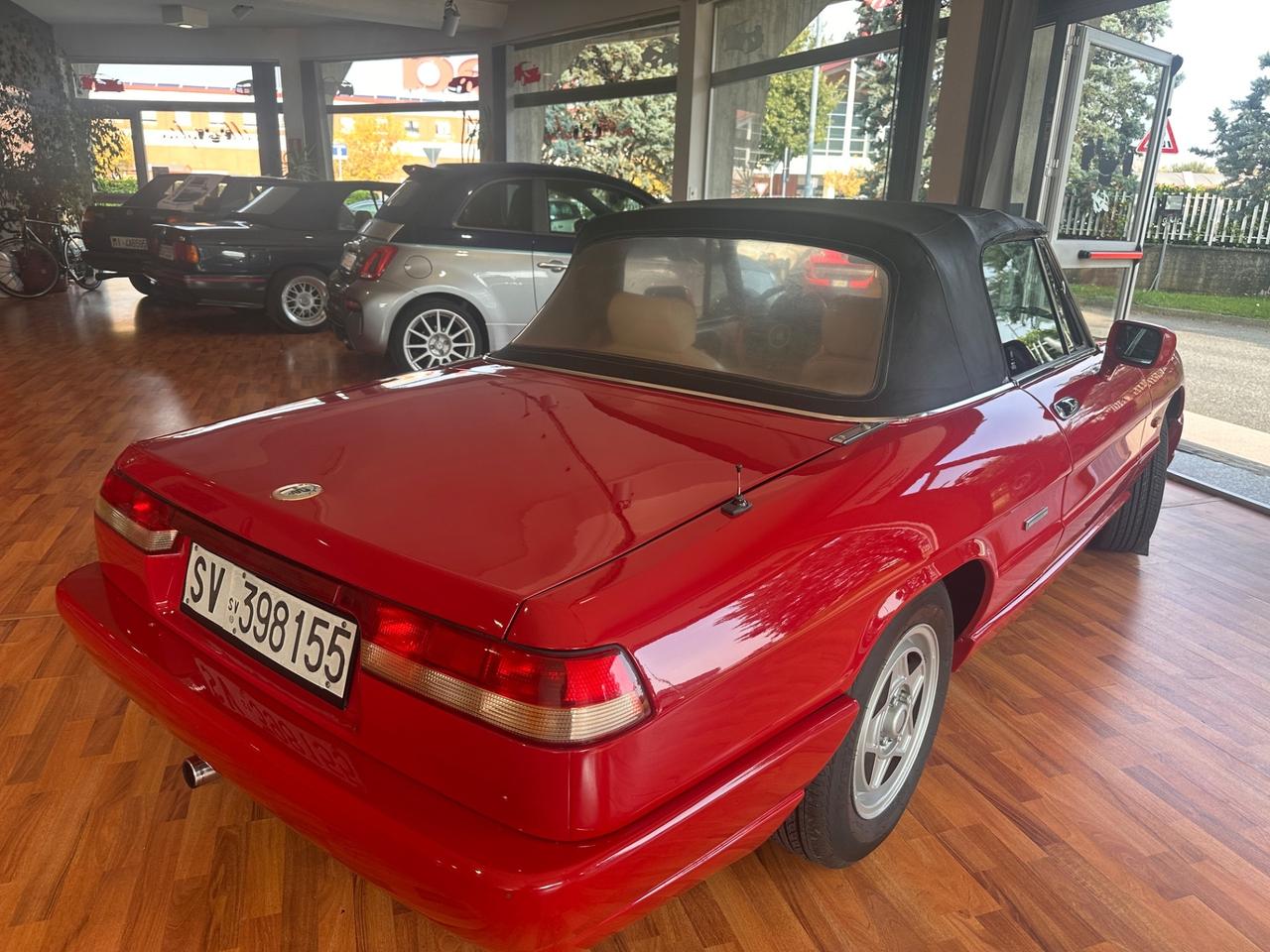 Alfa Romeo Spider 1.6