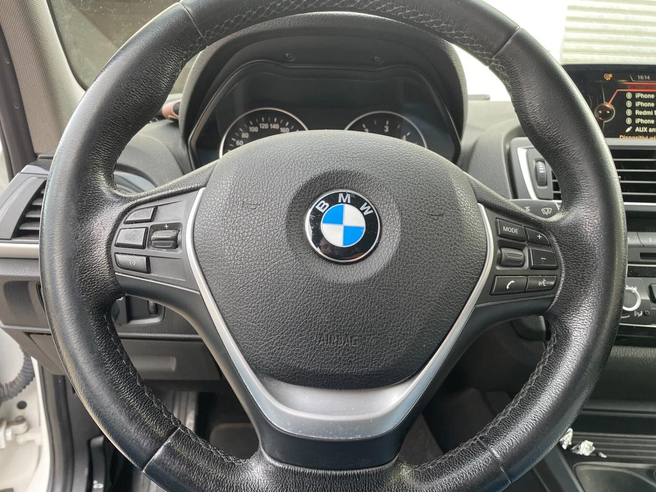 Bmw 116 116d 5p. Urban