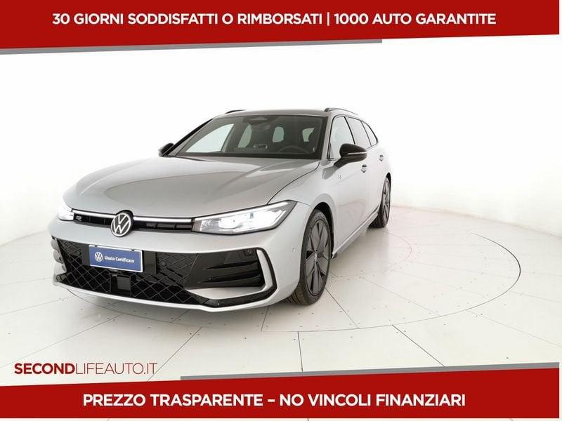 Volkswagen Passat NUOVA 1.5 etsi R-Line 150cv dsg