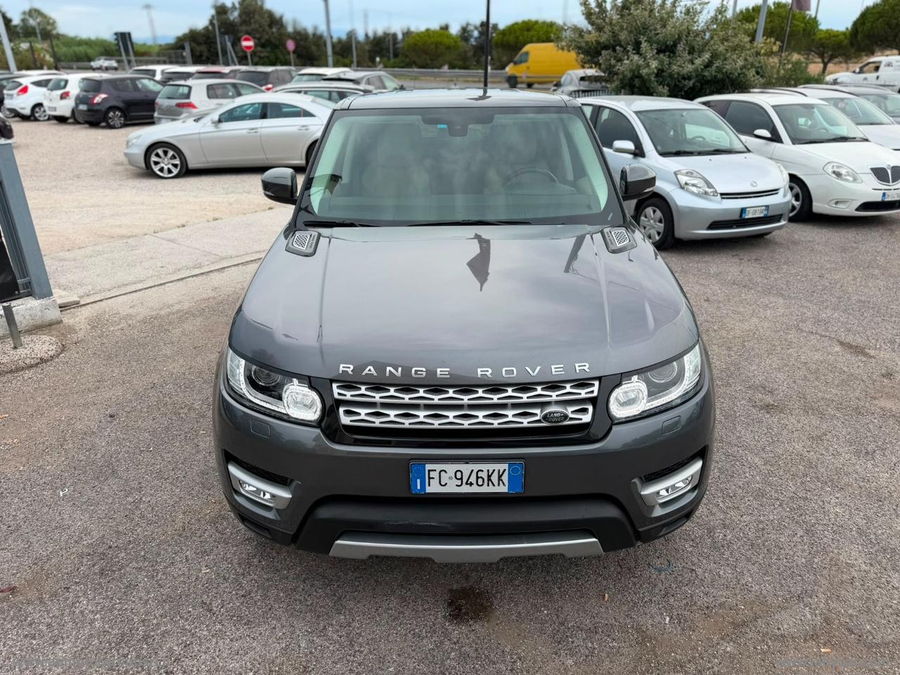 LAND ROVER Range Rover SPORT 3.0 TDV6 HSE