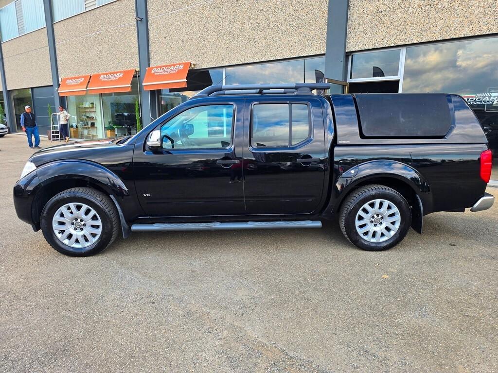 Nissan Navara 3.0 V6 DCI 231CV "LE" DA VETRINA!