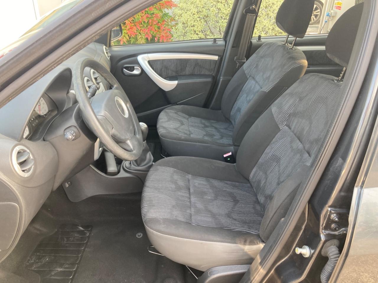 DACIA LOGAN 7 POSTI (KM 98.409)