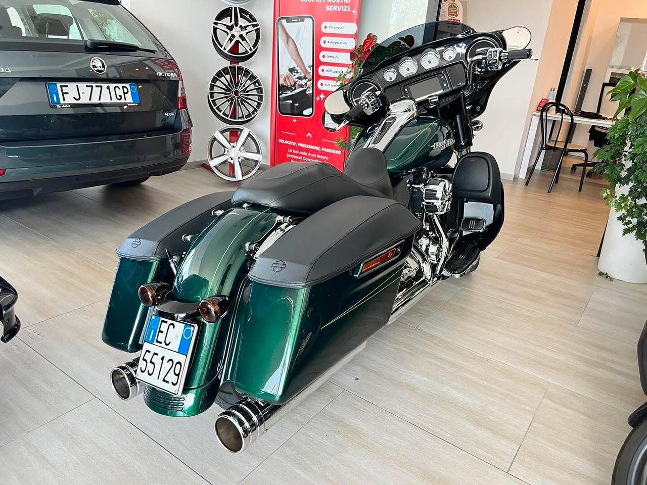 Harley-davidson Touring Street Glide