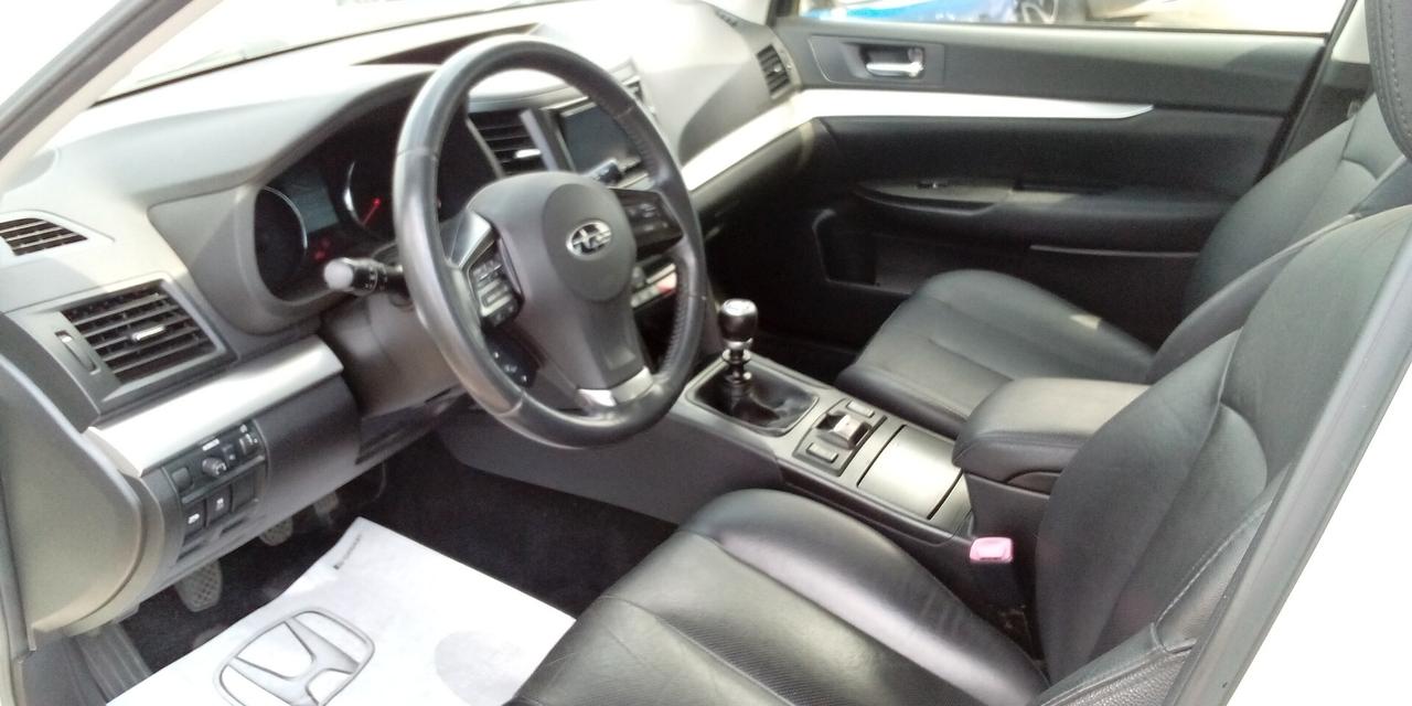 Subaru Legacy OUTBACK 2.0D Trend Leather