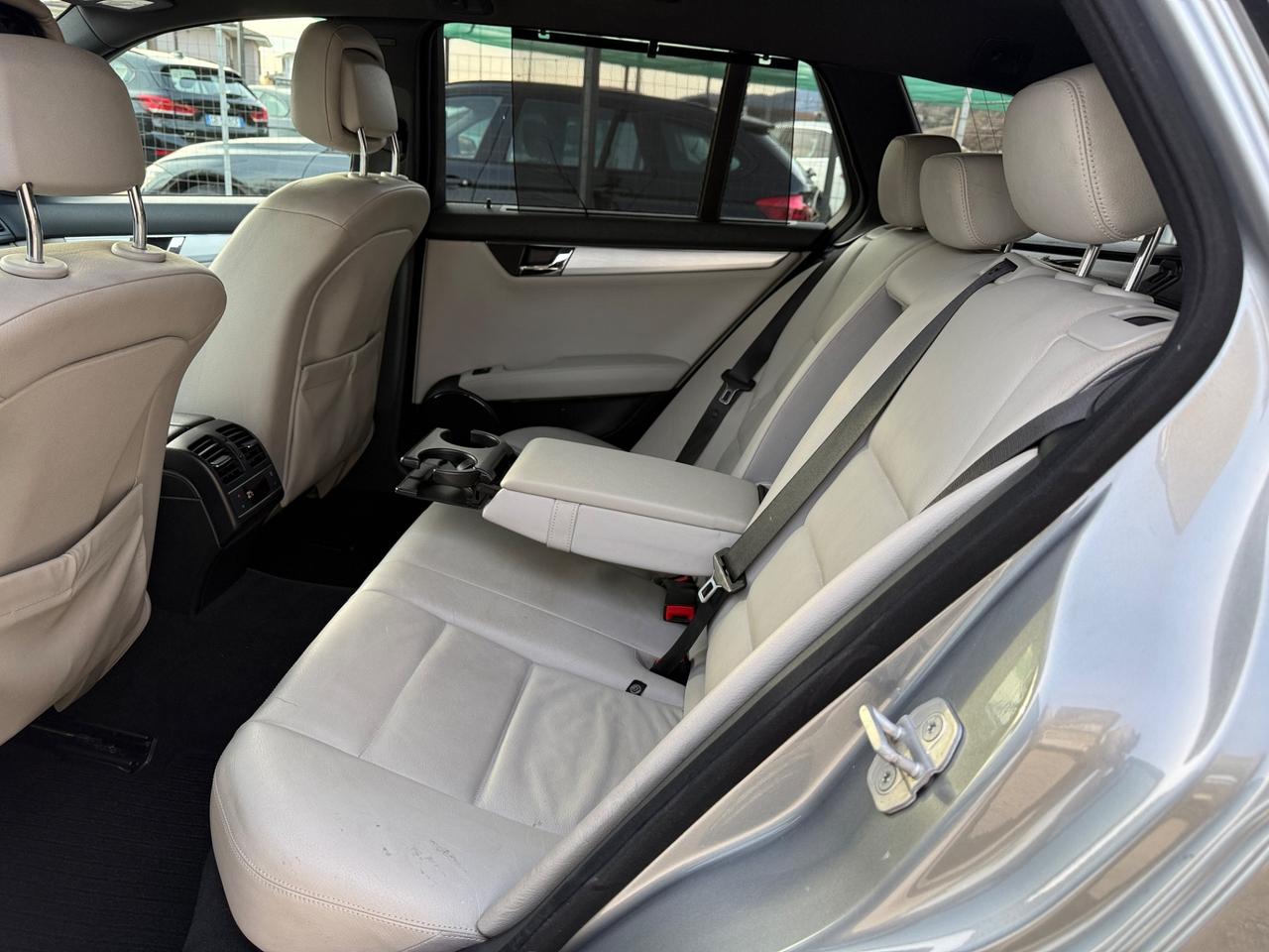 Mercedes-benz C 350 SW cdi Avantgarde AMG 4matic auto